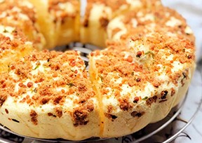 不用烤箱就能做肉松蛋糕，簡直太美味了！