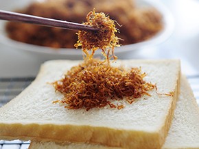 肉松餅是棉花做的嗎？怎樣辨別棉花和肉松的區(qū)別